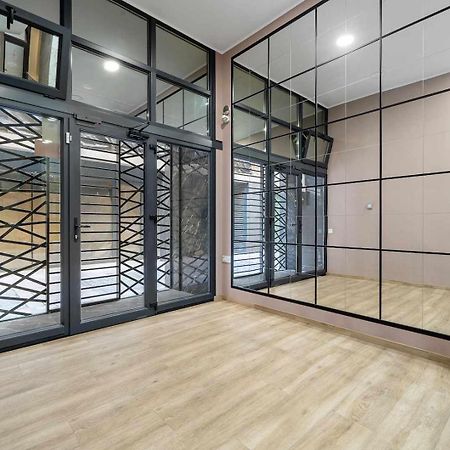 Apartments Lilia Реус Стая снимка