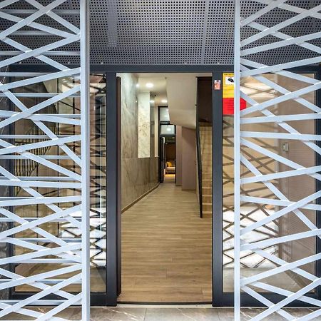 Apartments Lilia Реус Стая снимка